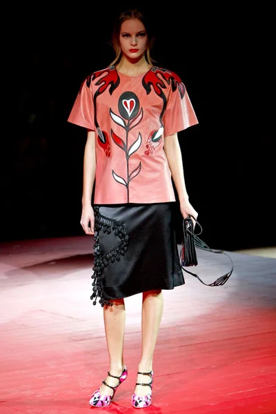 Look 34